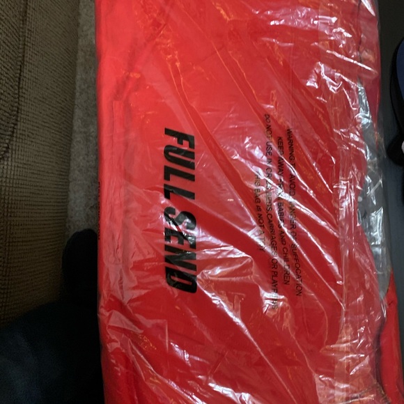 Nelkboys 2 Tone Hoodie - Picture 4 of 4